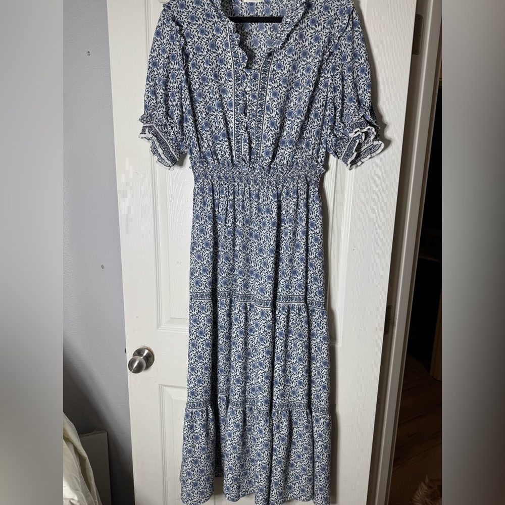 Max Studio Navy and White Patterned Midi Dress